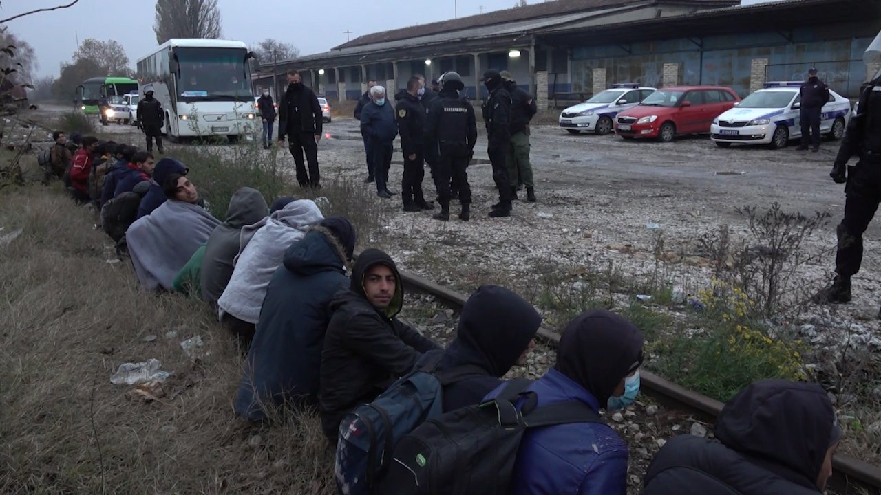 Мигранти са суботичких улица смештени у камп у Прешеву