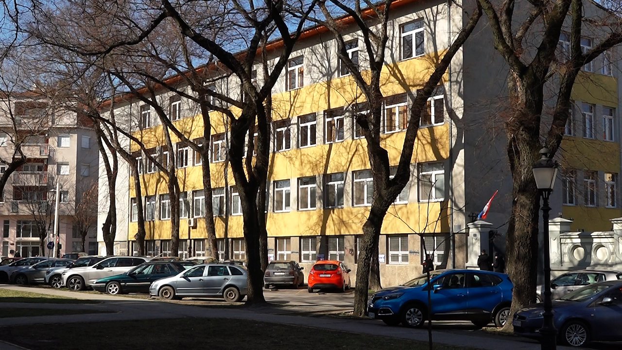 Паулинум и ове године чека нове ученике