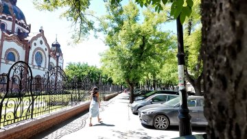 Током летњих дана неопходна крема са заштитним фактором 