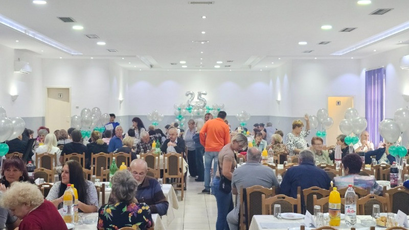 Четврт века Удружења жена Кумане