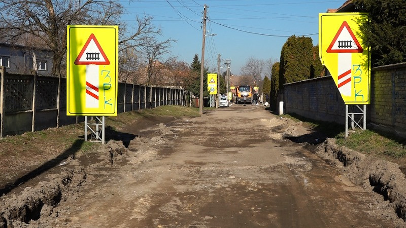 У току су радови на асфалтирању Копарске улице