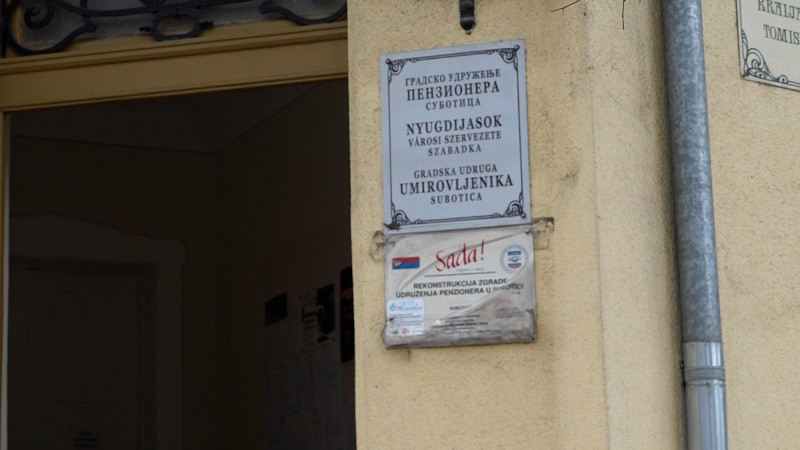 Велики број пензионера се пријавио за пакете солидарне помоћи