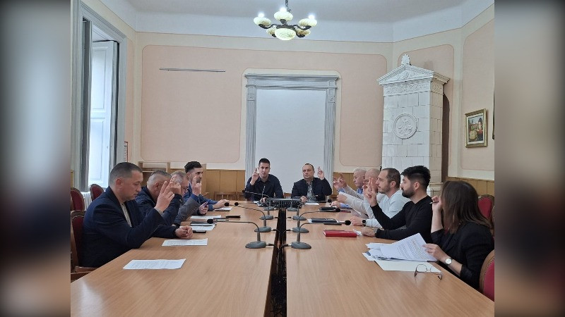 Саопштење поводом нетачних информација о базену у Кљајићеву