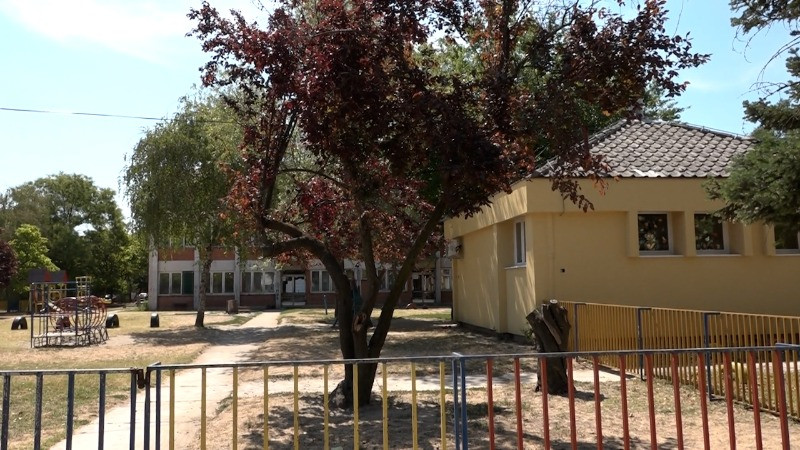 Објављене листе деце која су остварила право на упис у ПУ „Наша радост”