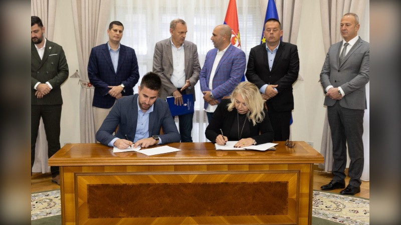 Уређење јавних површина у четири насељена места Града Сомбора у оквиру ЛИИД пројекта