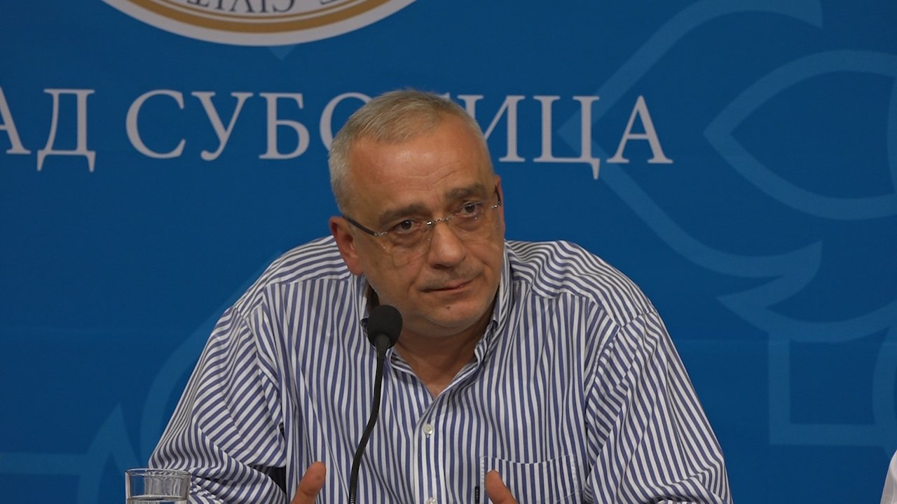 Бакић апеловао на пољопривреднике да не блокирају град