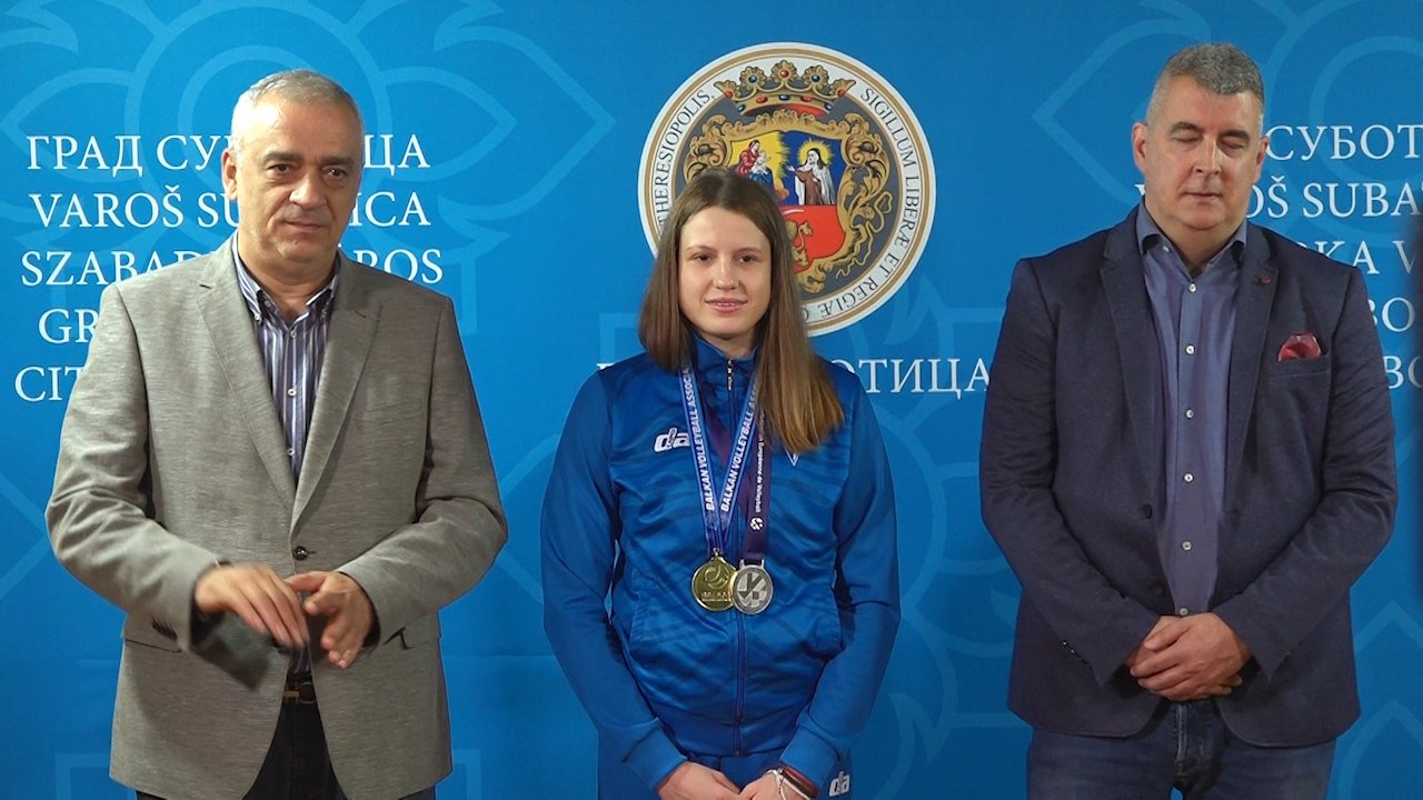 Суботичка одбојкашица Елена Баић ниже спортске успехе