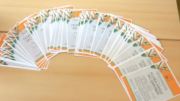Политехничка школа поделила 77 похвалница